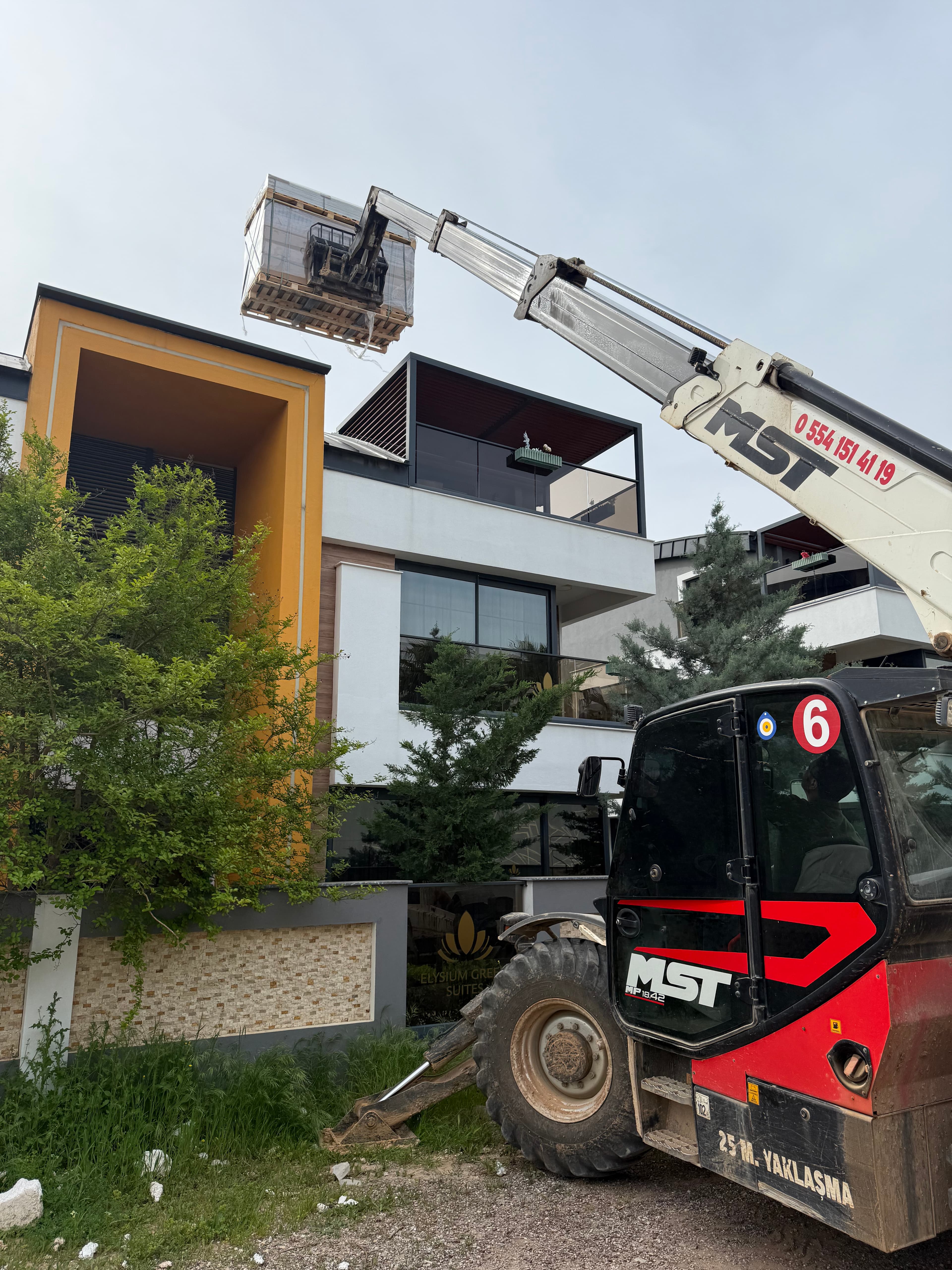 Elysium Green Suites sahasında ikinci hazırlık görünümü